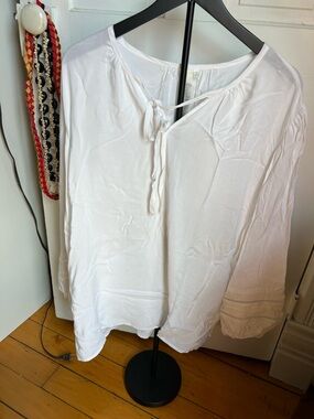 Women’s White Tie-Neck Long Sleeve Peasant Blouse - Women size 2XL